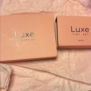Luxe Lashlift and Tint Set in Peach and Black